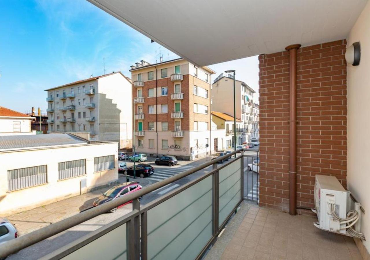 Comfy Cozy Apartment Close To Metro Torino Dış mekan fotoğraf