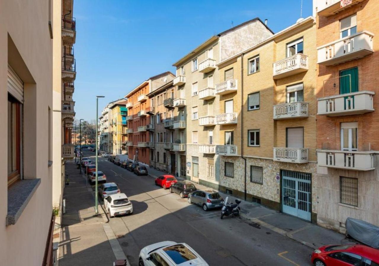 Comfy Cozy Apartment Close To Metro Torino Dış mekan fotoğraf