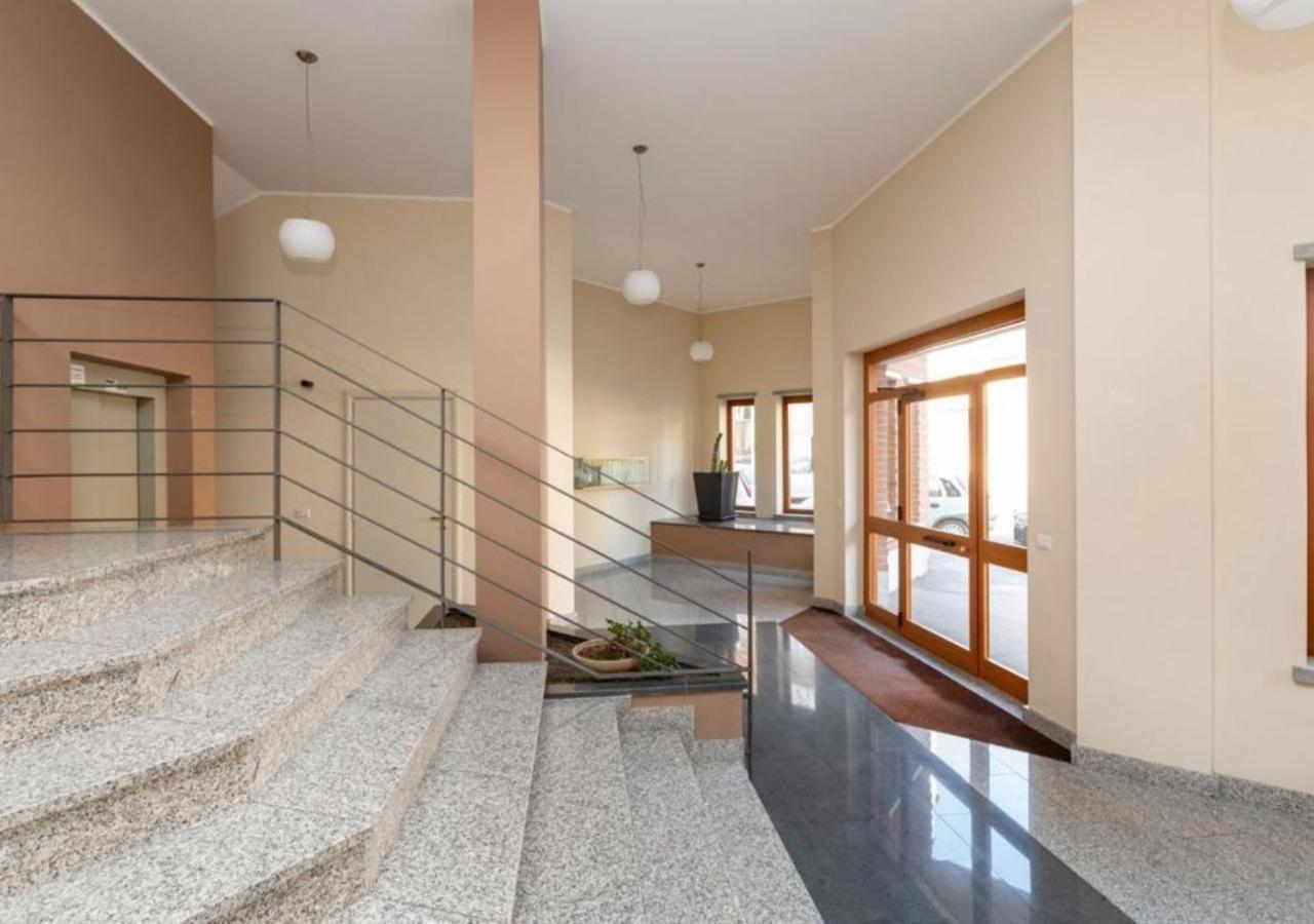 Comfy Cozy Apartment Close To Metro Torino Dış mekan fotoğraf
